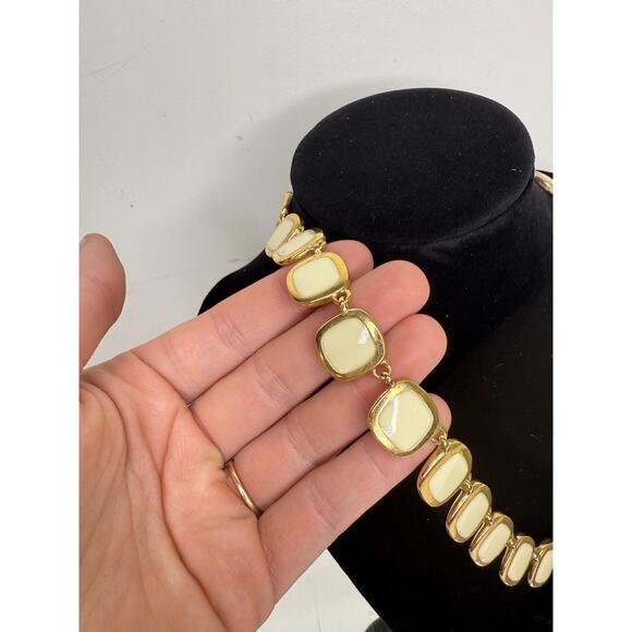 Vintage Reversible Black and White Square Gold Tone Enamel Necklace - Picture 6 of 10